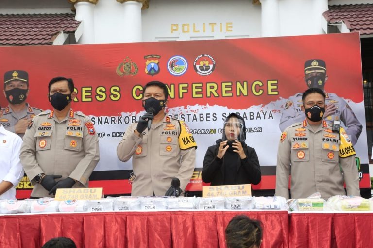 gagalkan peredaran 44 kg sabu kapolda jatim apresiasi kinerja satresnarkoba polrestabes surabaya 22620