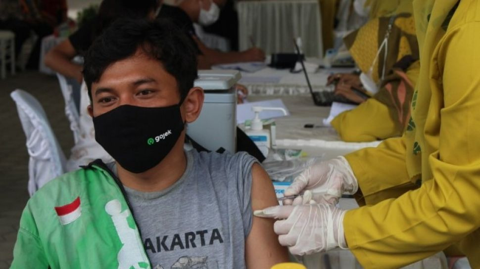 greater jakarta metropolitan regional police and gojek ready to succeed in independent vaccination for 3 million jakartans 41036