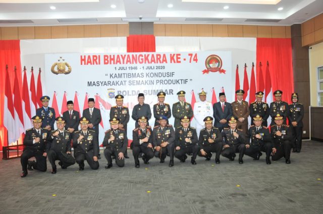gubernur sumbar terimakasih polri telah memberi rasa aman masyarakat sumbar 11194