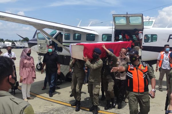 gugurnya bharatu anunerta muhamad kurnia saat kontak tembak tni polri dengan kkb di distrik kiwirok 24392