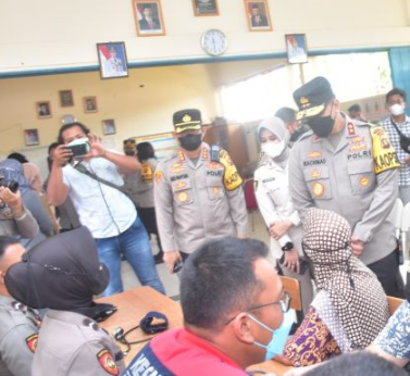 guna mencapai herd immunity kapolda jambi minta kades untuk aktif ajak warga vaksinasi 21045