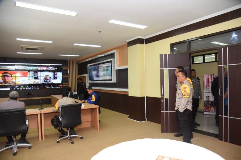 hadapi pemilu 2024 kapolda maluku tinjau kesiapan posko omb salawaku 2024 66853