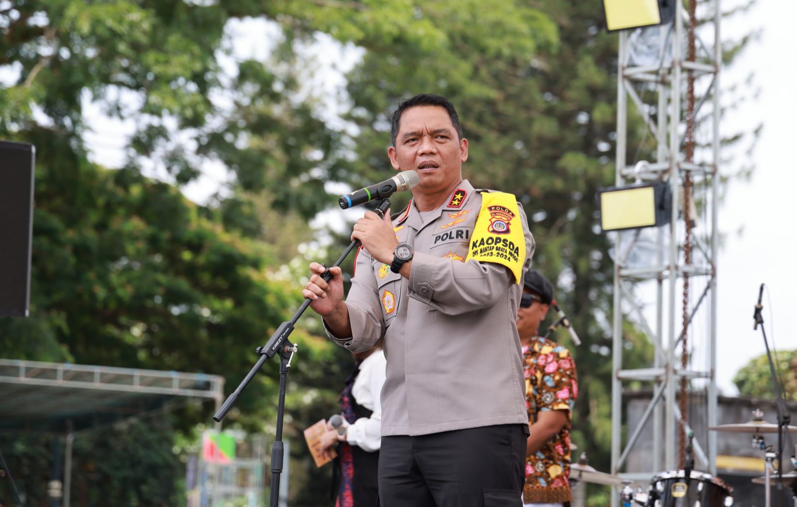 hadiri deklarasi pemilu damai kapolda diy tegaskan netralitas polri 66561