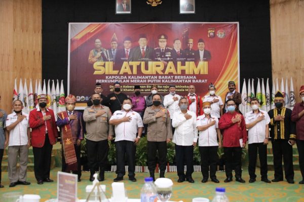 hadiri silaturahmi merah putih kapolda kalbar ajak masyarakat bersama sama jaga ketertiban dan keamanan 23050