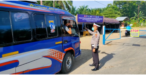 halau pemudik polda riau dirikan empat pos penyekatan di perbatasan 20045