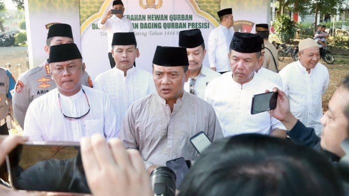 hari raya idul adha kapolda jateng ajak perbaiki hubungan kesatuan antar anggota 60269