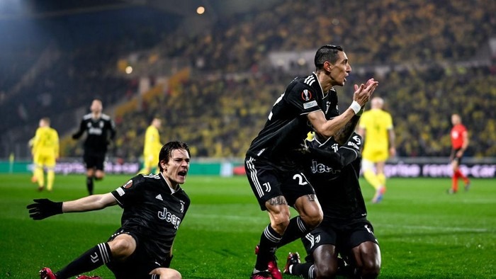 hattrick di maria bawa juventus lolos babak 16 besar liga europa 54949