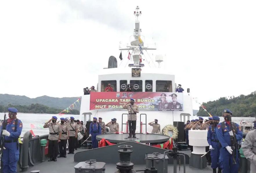hut ke 70 korps polairud kapolda sulut pimpin upacara tabur bunga 32770