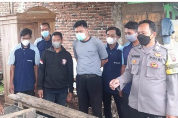 ini yang membuat bripka mamat diusulkan menjadi salah satu kandidat hoegeng awards oleh masyarakat 45859
