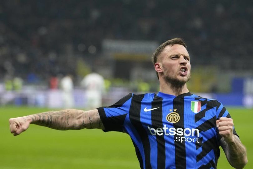 inter milan tempel pemuncak liga italia usai menang 2 1 dari fiorentina 83986