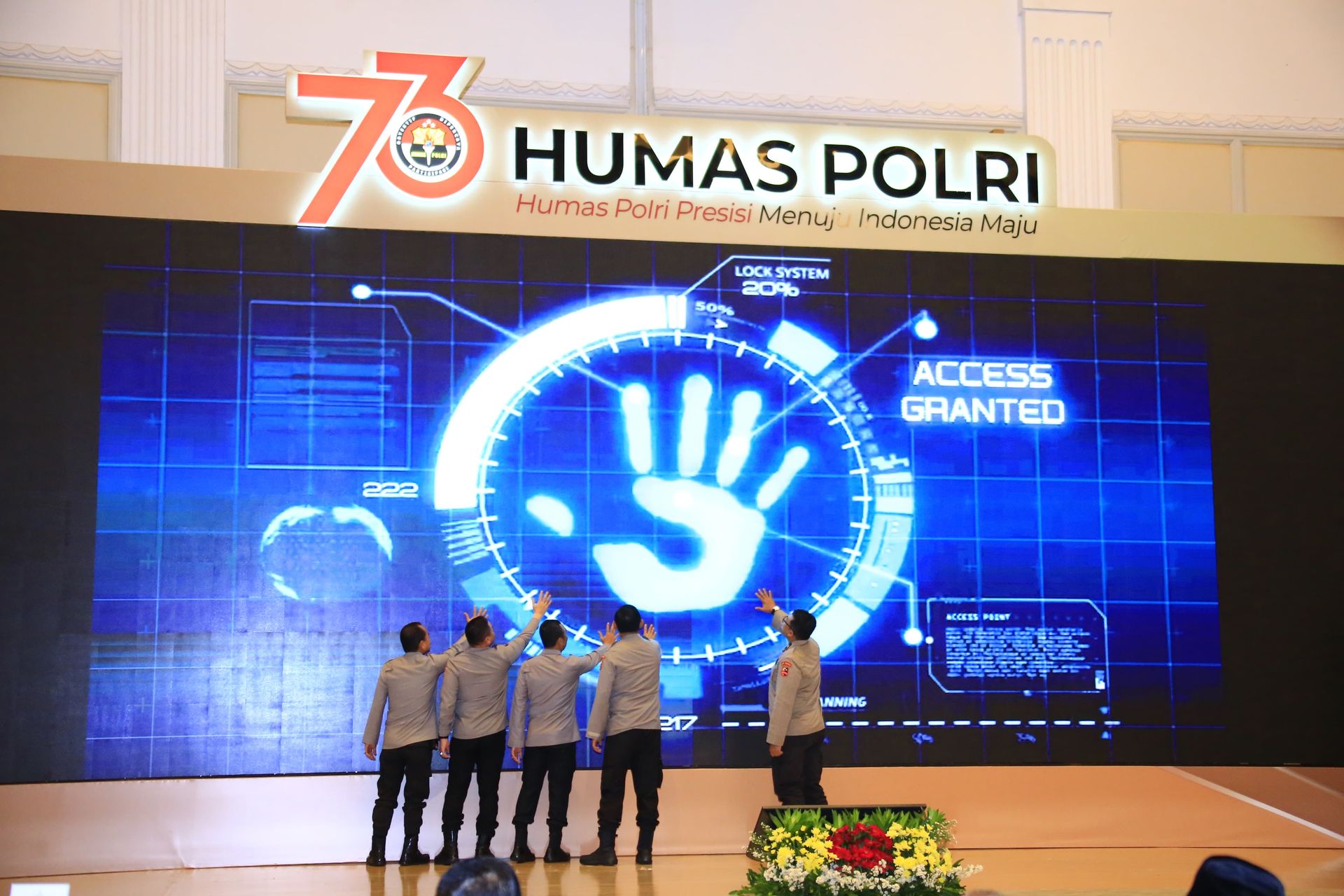 irjen sandi resmikan dua perkadiv di sarasehan hut ke 73 humas polri 80386