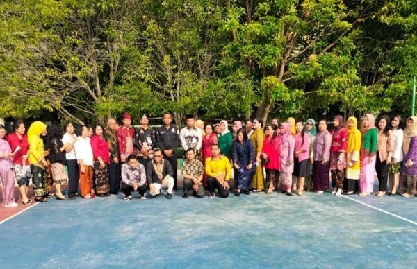 jadi polri tidak di pungut biaya polda kalteng lakukan sosialisasi penerimaan polri di sman 1 palangka raya 72970