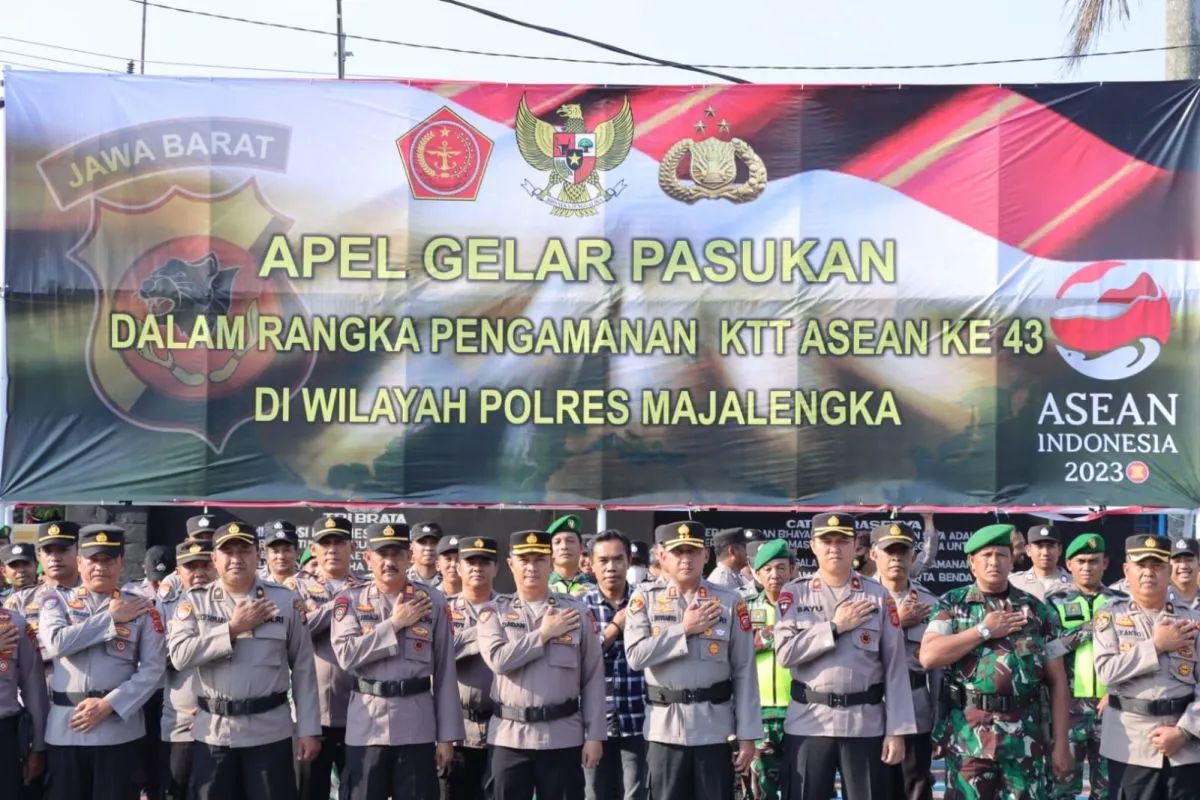 jadi tempat inap pesawat delegasi ktt asean bandara kertajati penuh pengamanan 63166