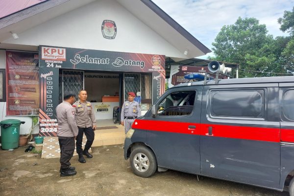 jaga kamtibmas tetap aman dan kondusif satgas preemtif omb kapuas 2024 polda kalbar laksanakan cooling system 71450