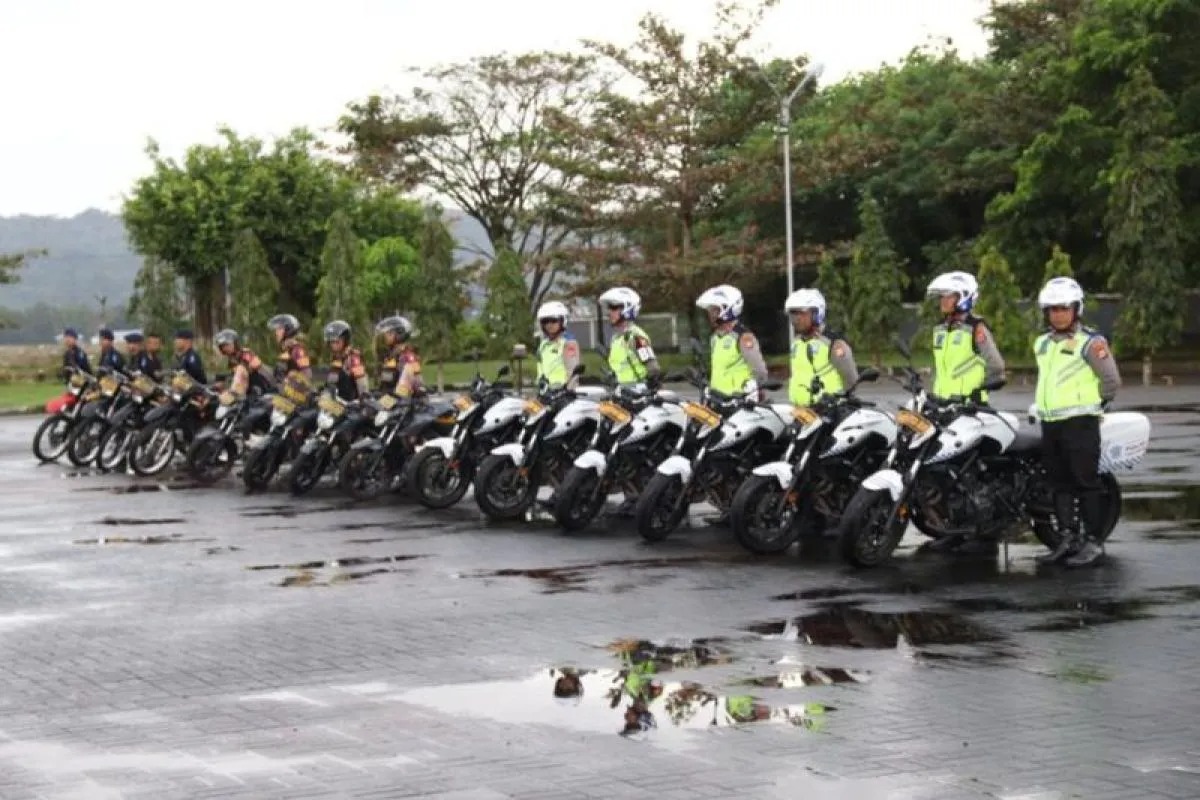 jaga keamanan dan keselamatan berlalu lintas polda maluku gelar operasi simpatik salawaku 2023 62573