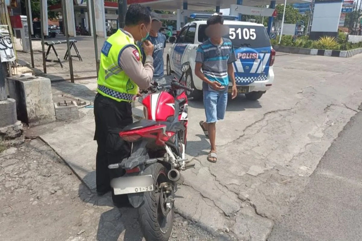 jaga situasi kondusif pemilu 2024 polisi operasi knalpot brong di kudus 68624