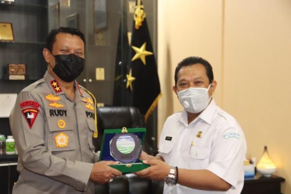 jalin silaturahmi kapolda banten terima kunjungan bmkg provinsi banten 30704