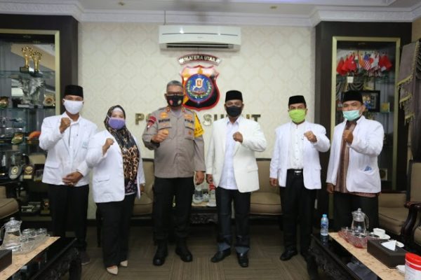 jalin silaturahmi kapolda sumut terima kunjungan dpp forum kebhinekaan indonesia bersatu 11350