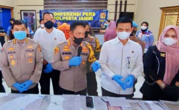 jambi regional police successfully secure 4 suspects in child trafficking cases 44656