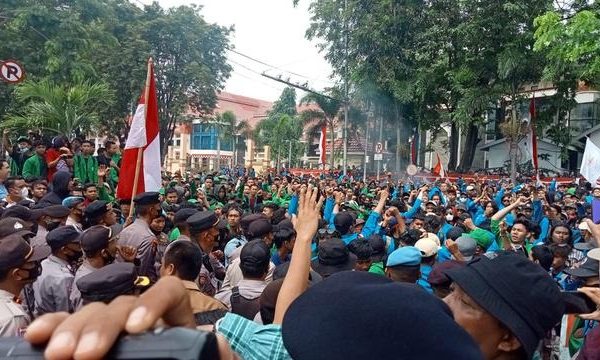 jangan ada kekerasan saat demo kenaikan bbm 49591
