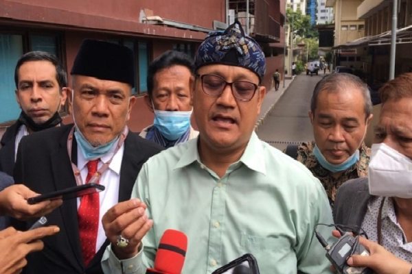 jangan ada pengerahan massa saat sidang edy mulyadi 45576