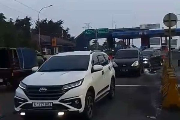 jasa marga terapkan contraflow dari km 44 hingga km 46 di tol jagorawi 72532