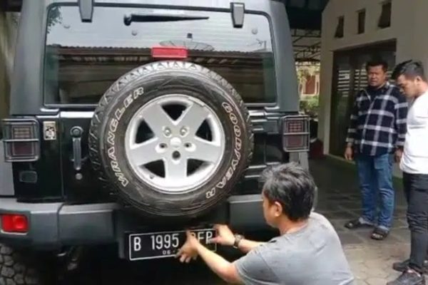 jatanras polda jateng ungkap pencurian mobil jeep rubicon di sukoharjo 17462