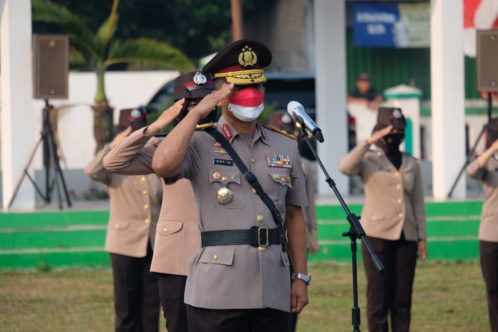 jelang hut polwan ke 73 polwan polda banten ziarah tabur bunga di taman makam pahlawan 26928