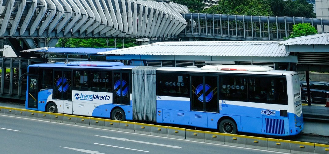 jelang konser bruno mars di jis bus transportasi transjakarta memperpanjang jam operasional untuk pengguna 78703