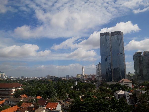 jelang ktt ke 43 asean kualitas udara jakarta membaik 63107
