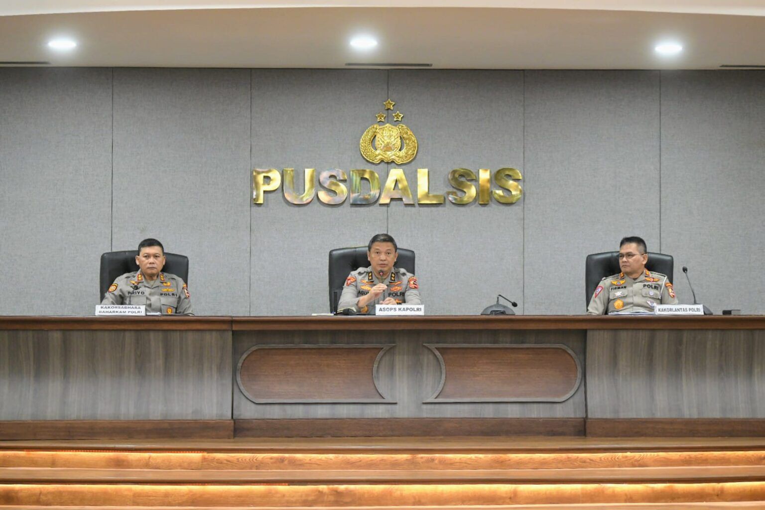 jelang mudik lebaran polri gelar rakor kesiapan operasi ketupat 2023 56240
