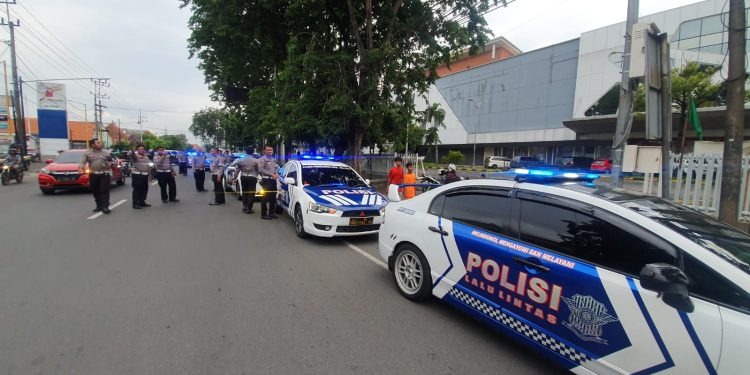 jelang nataru ditlantas polda jatim gelar operasi lilin semeru 2023 67468