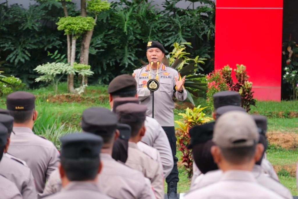 jelang nataru polda sumsel gencarkan kamtibmas serta menjaga netralitas pemilu 2024 67449