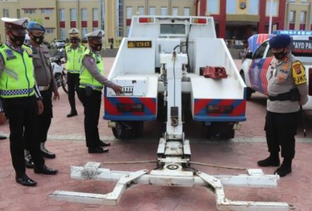 jelang operasi ketupat tinombala 2021 kapolda sulteng cek kendaraan dinas jajaran guna meningkatkan pelayanan kepada masyarakat 20048