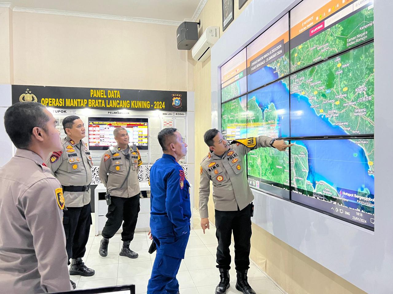 jelang pemilu 2024 di bengkalis pamatwil polda riau cek kesiapan posko omb 69335