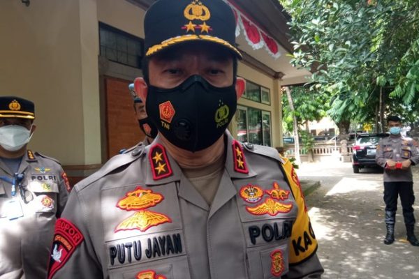 jelang penerbangan internasional polda bali siapkan aplikasi karantina presisi 23133