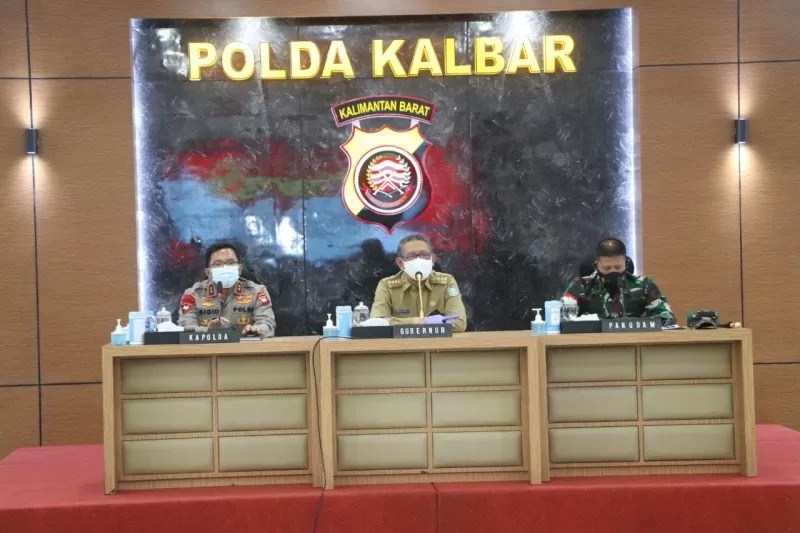 jelang pengamanan natal dan tahun baru polda kalbar gelar rakor lintas sektoral 32900