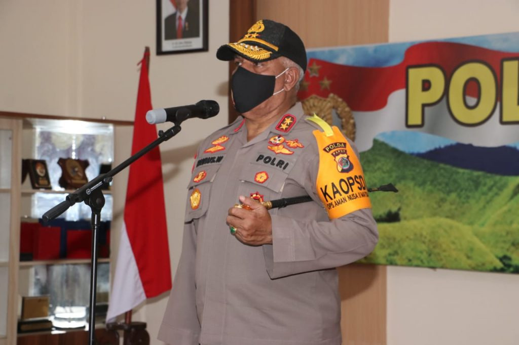 jelang peringatan hari bhayangkata ke 74 kapolda pimpin acara tradisi pencucian pataka polda papua 36429