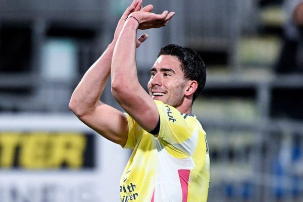 juventus menang tipis 1 0 melawan cagliari 84616