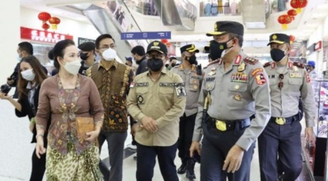 kabaharkam polri observe health protocols implementation in malang 44818