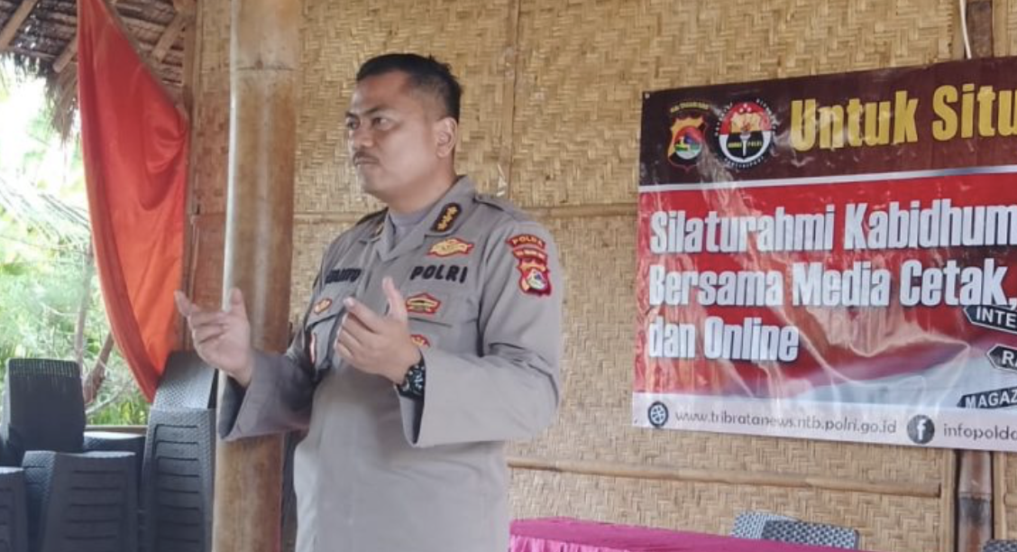 kabid humas polda ntb silaturrahmi rutin bersama awak media 37303