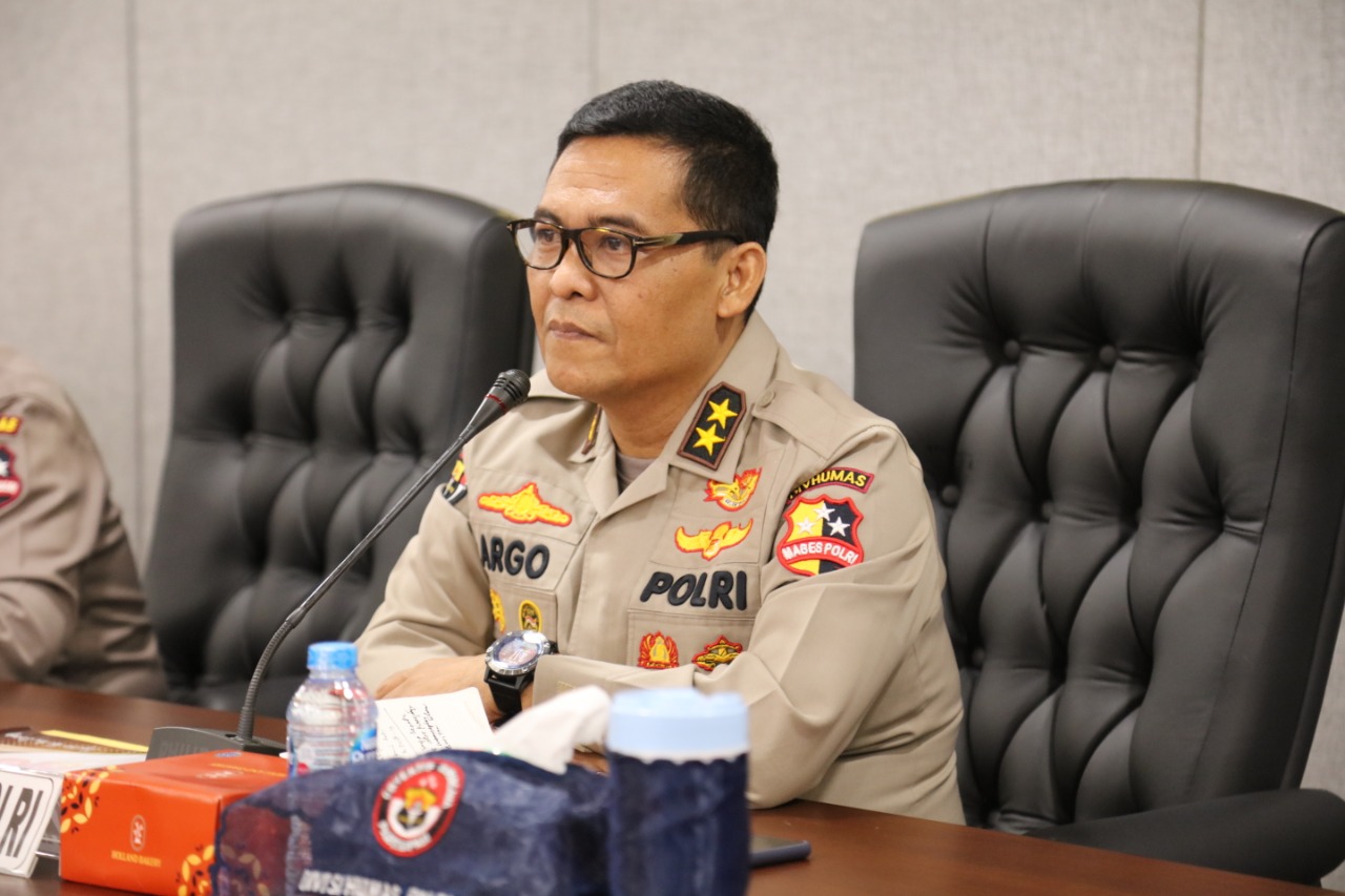 kadiv humas polri sampaikan langkah penaggulangan terus dilakukan pasca terjadinya terorisme di sigi 32813