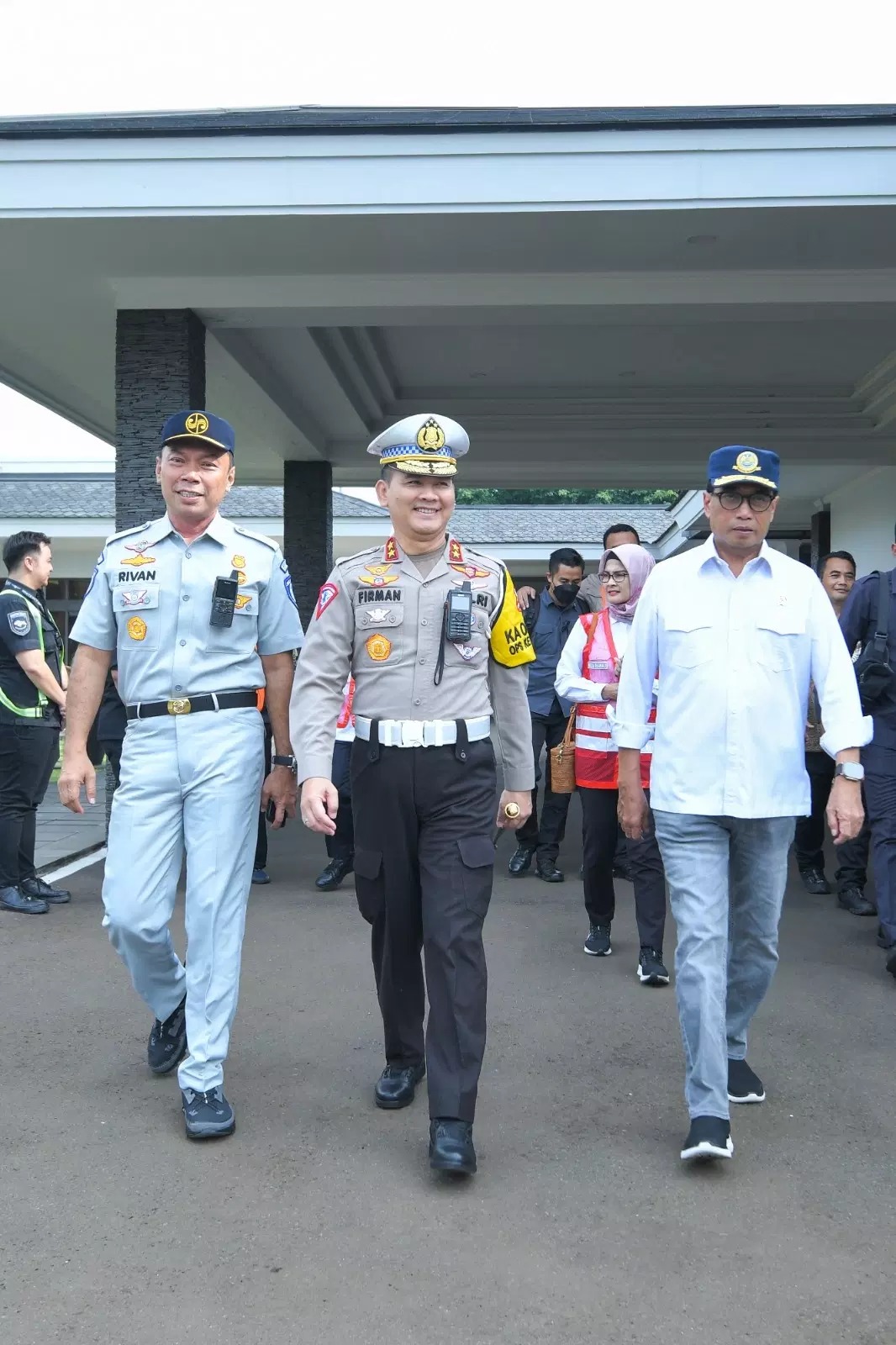 kakorlantas polri bersama menhub tinjau pelaksanaan arus balik di pelabuhan bakauheni 57449
