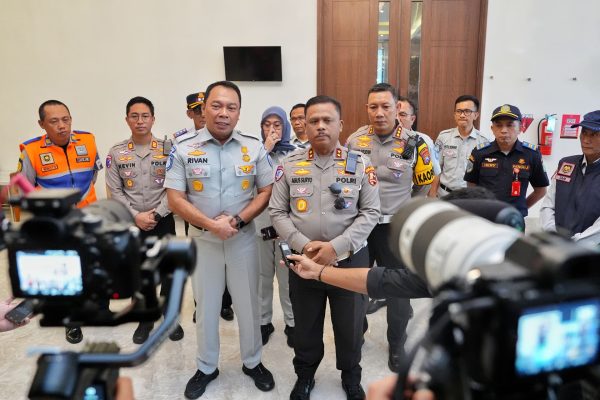 kakorlantas polri tinjau kesiapan operasi ketupat 2025 di kota wisata batu 84615