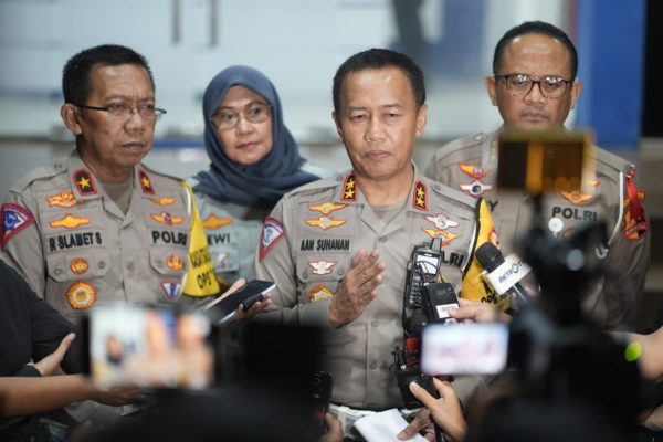 kakorlantas prediksi puncak arus mudik lebaran di tol trans jawa terjadi malam ini 72318
