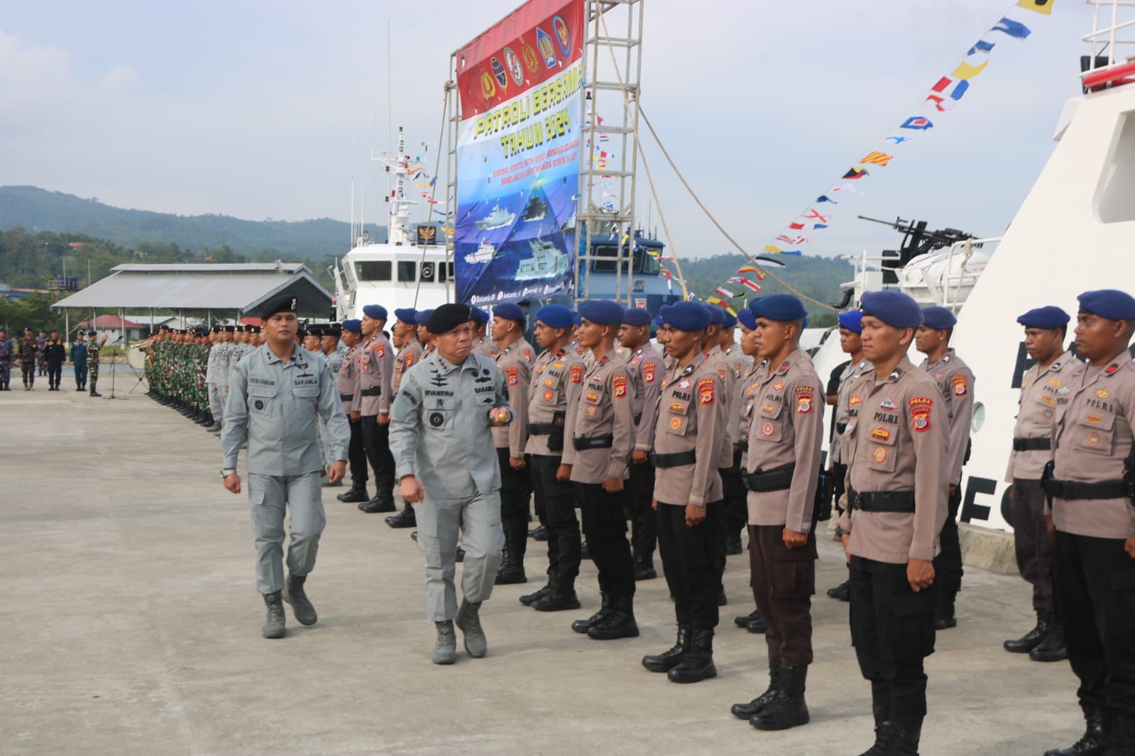 kakorpolairud baharkam polri hadiri upacara operasi bersama t a 2024 bakamla ri 71632