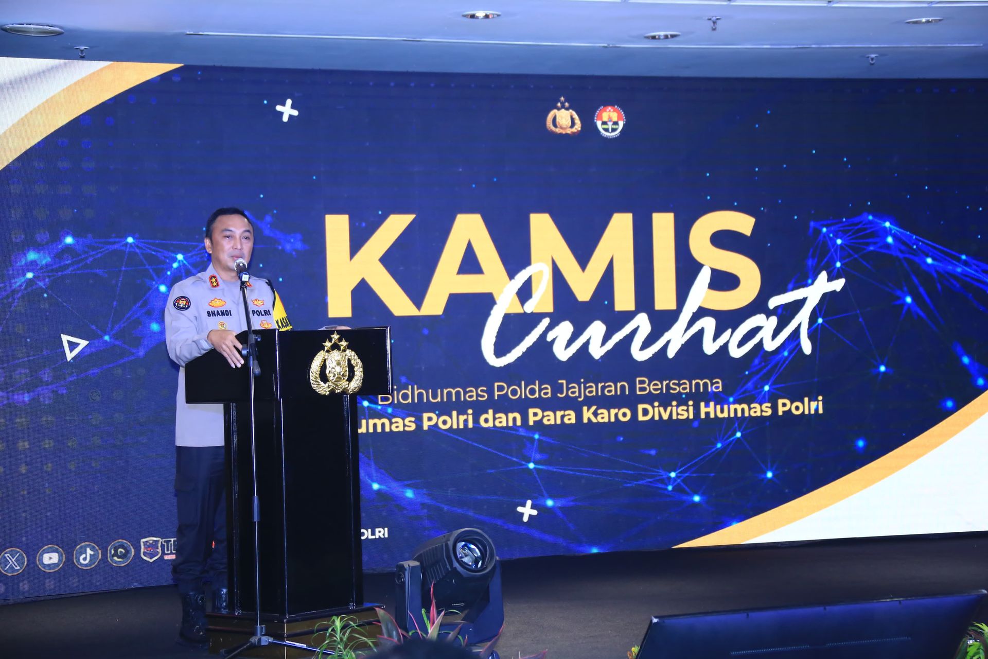 kamis curhat kadiv humas berikan wadah mencari solusi bersama 66610