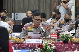 kapolda aceh sambut kunjungan kerja komisi iii dpr ri di bandara sim 31075