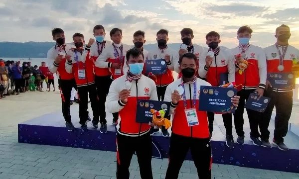 kapolda apresiasi prestasi anggota polda kalteng raih 3 medali di pon xx papua 24570