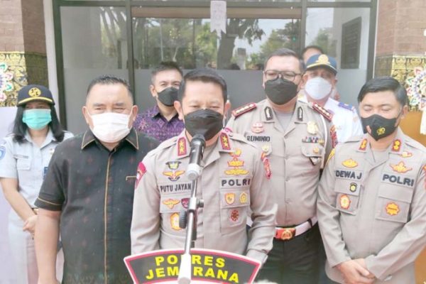 kapolda bali resmikan pos sudirman dewata dan tohpati 48707